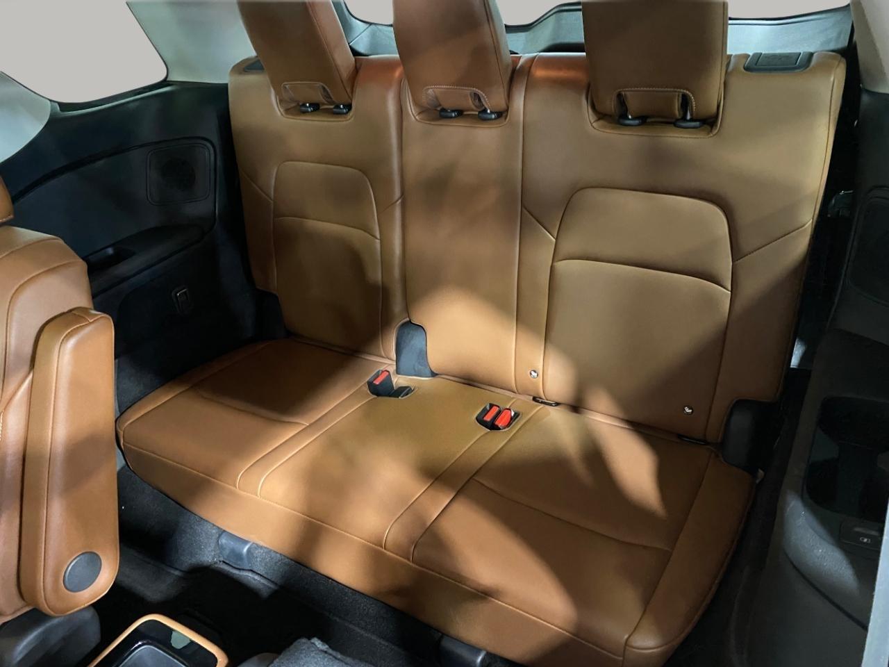 Nissan Pathfinder Platinum 4WD 2022