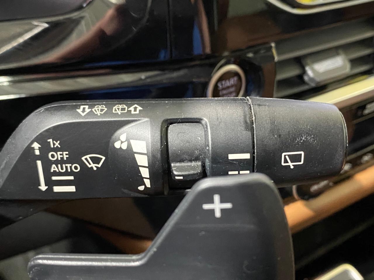 Nissan Pathfinder Platinum 4WD 2022
