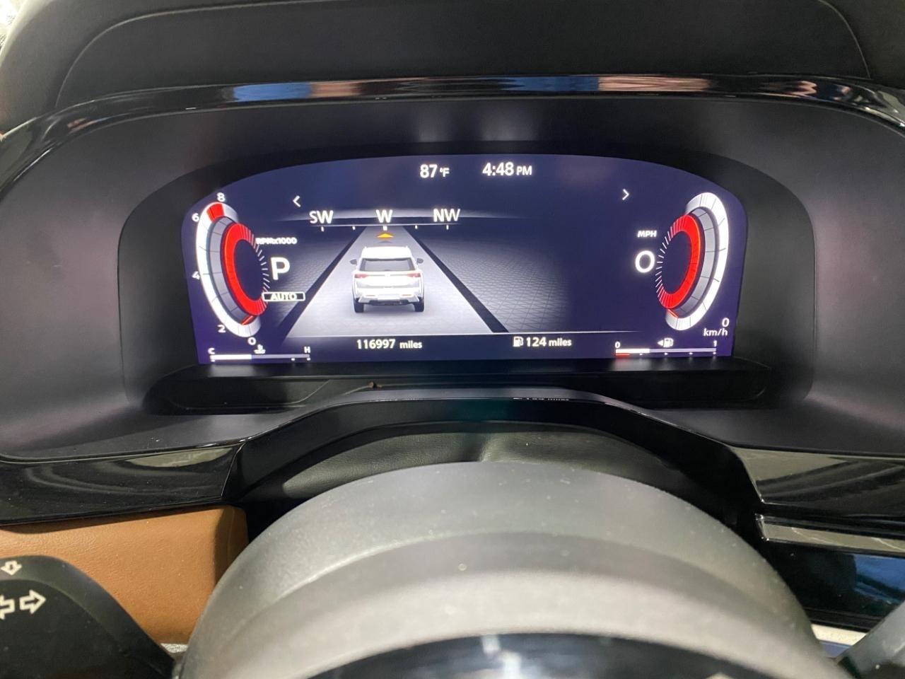 Nissan Pathfinder Platinum 4WD 2022