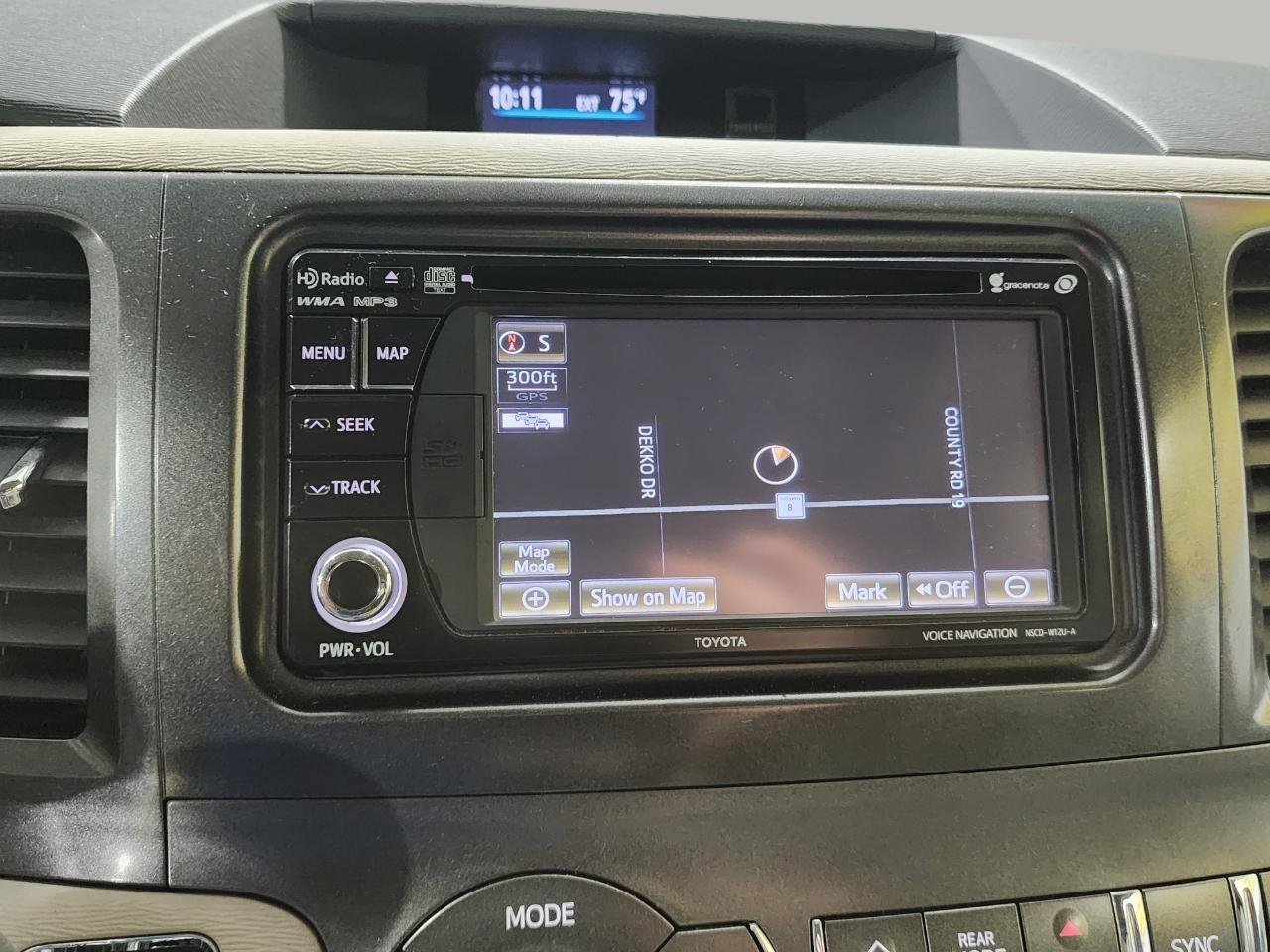 Toyota Sienna XLE FWD 8-Passenger V6 2014