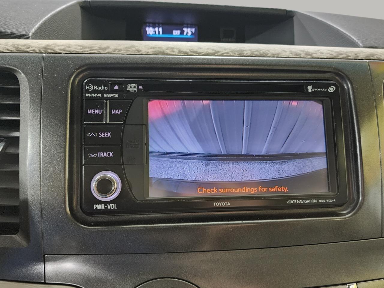 Toyota Sienna XLE FWD 8-Passenger V6 2014