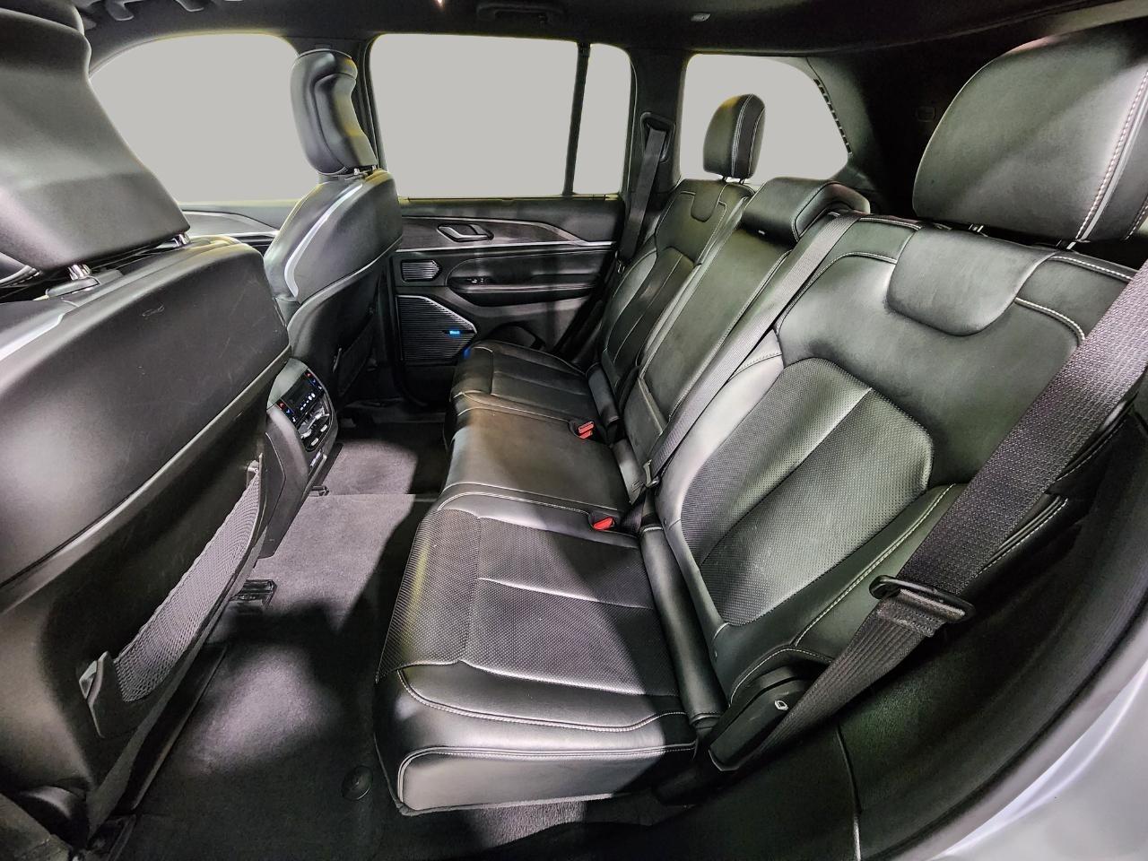 Jeep Grand Cherokee  2022