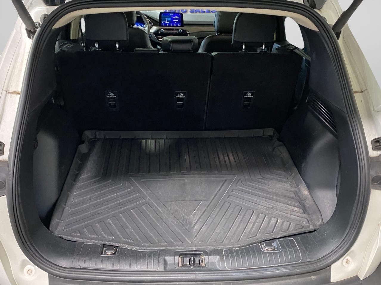 Ford Escape Hybrid Titanium 2020