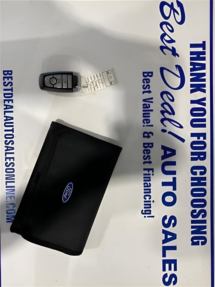 Ford Escape Hybrid Titanium 2020
