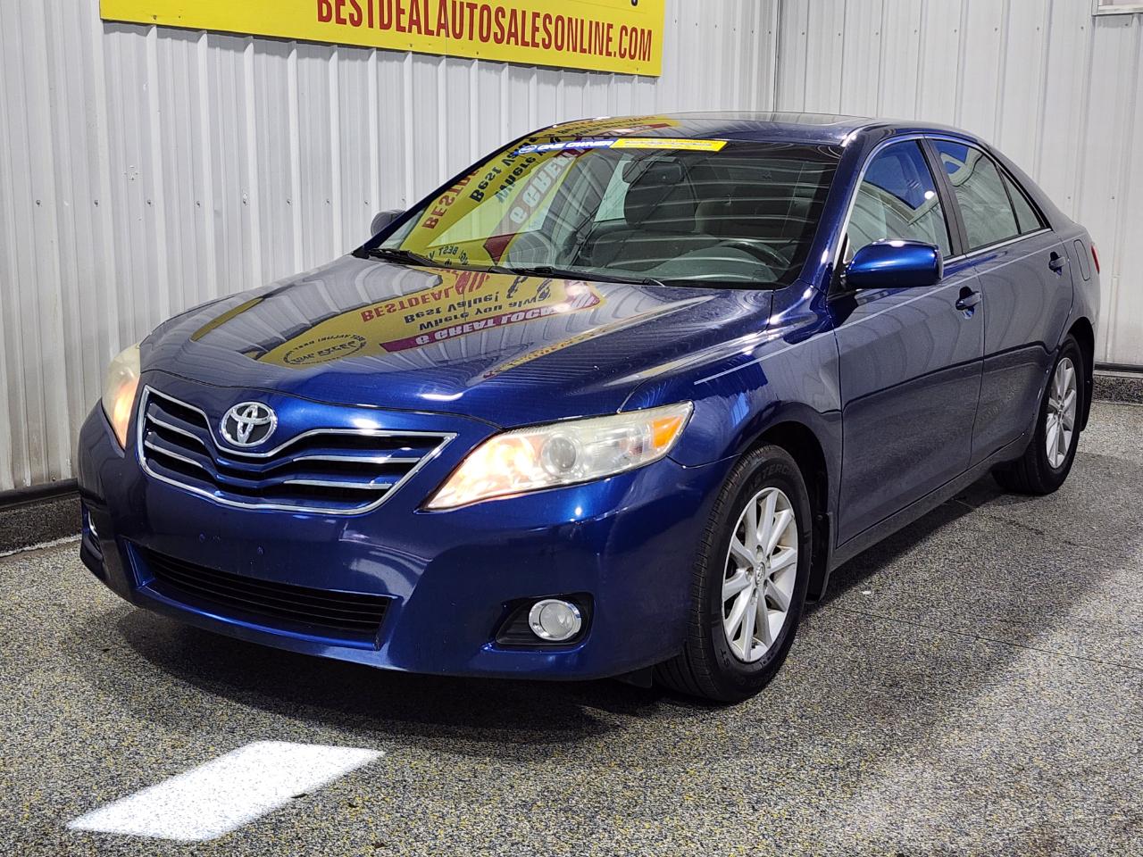 2010 Toyota Camry XLE 4dr Sedan 6A