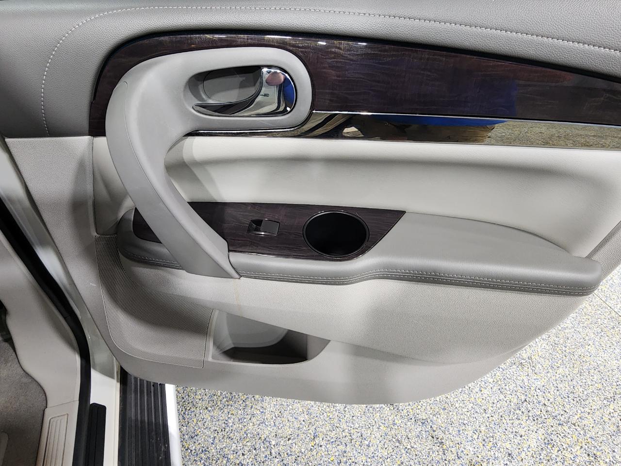Buick Enclave  2015