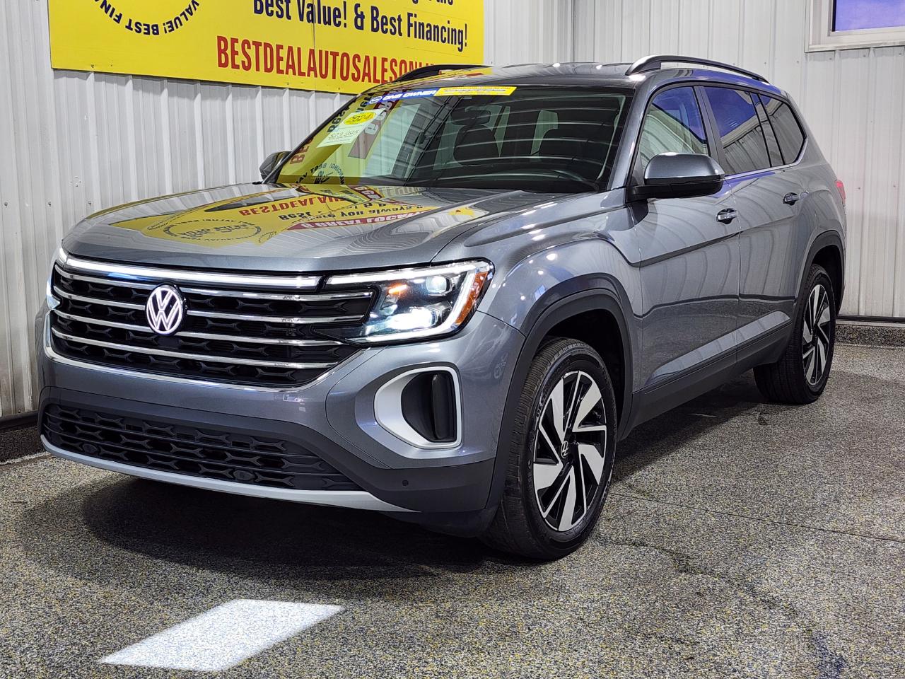 2024 Volkswagen Atlas AWD SE 4Motion 4dr SUV w/Technology