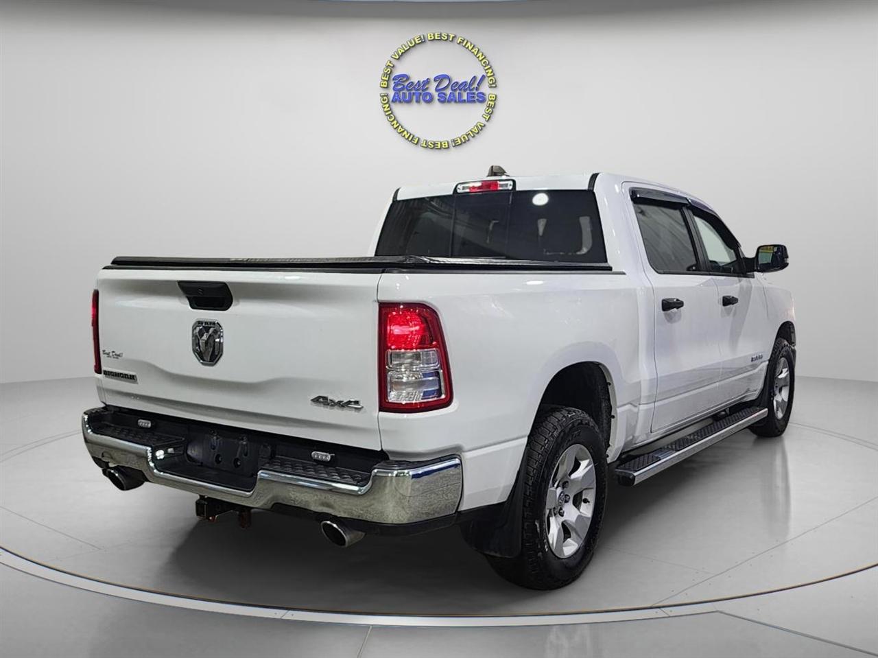 RAM 1500 Big Horn Crew Cab SWB 4WD 2023