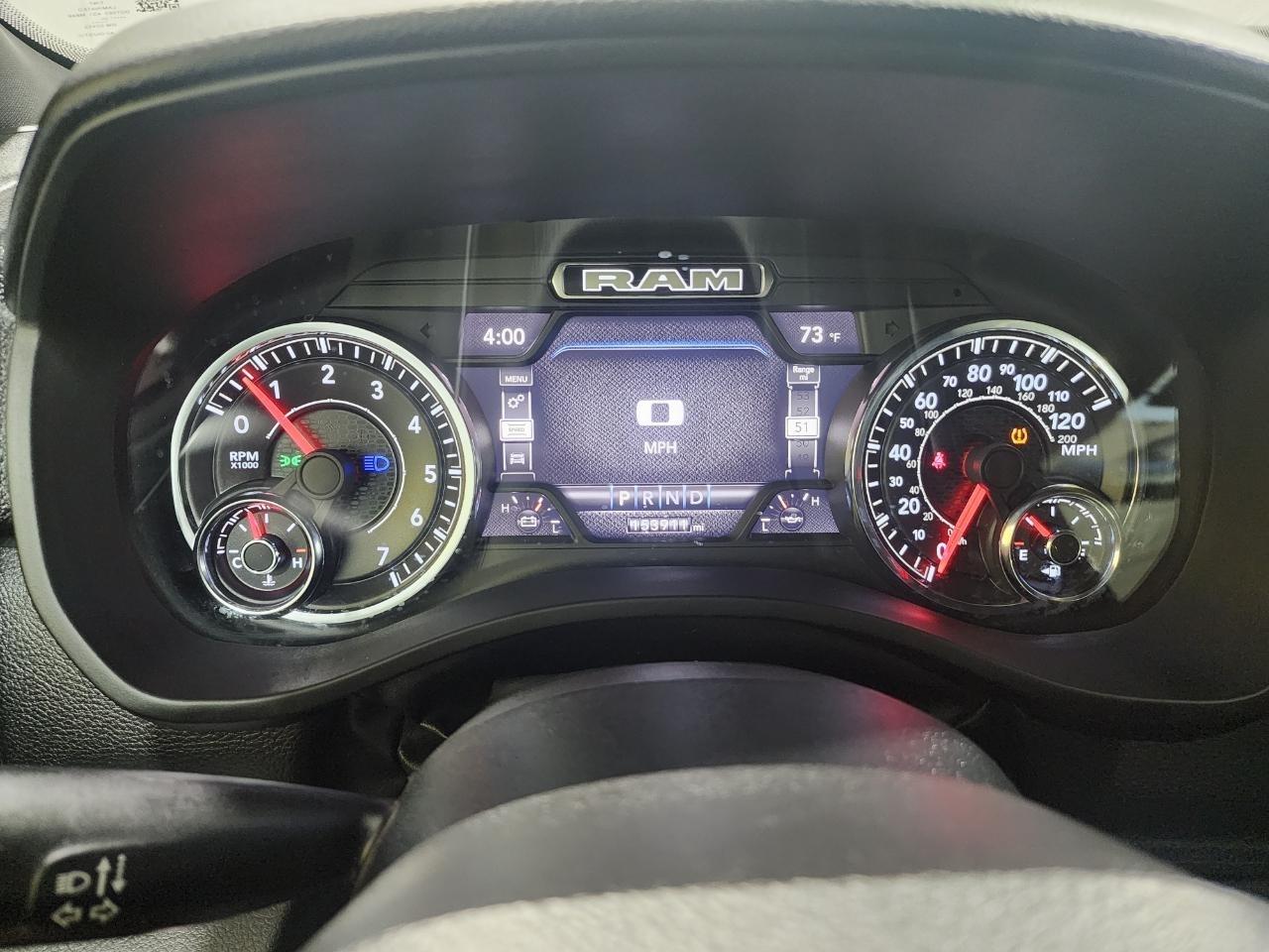 RAM 1500 Big Horn Crew Cab SWB 4WD 2023