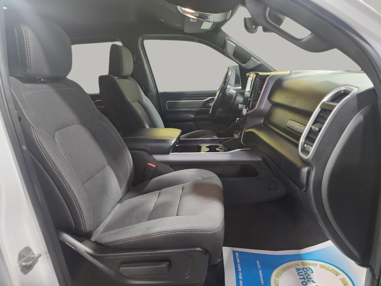 RAM 1500 Big Horn Crew Cab SWB 4WD 2023