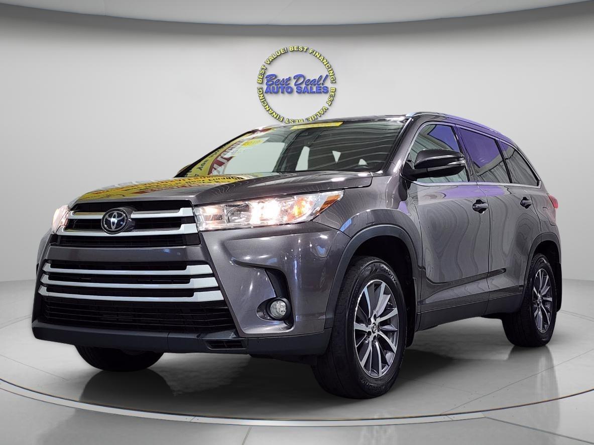 2019 Toyota Highlander XLE AWD V6