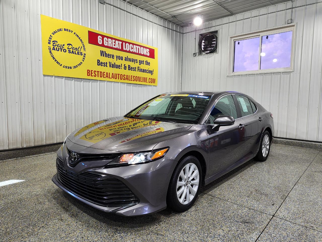 2020 Toyota Camry LE 4dr Sedan