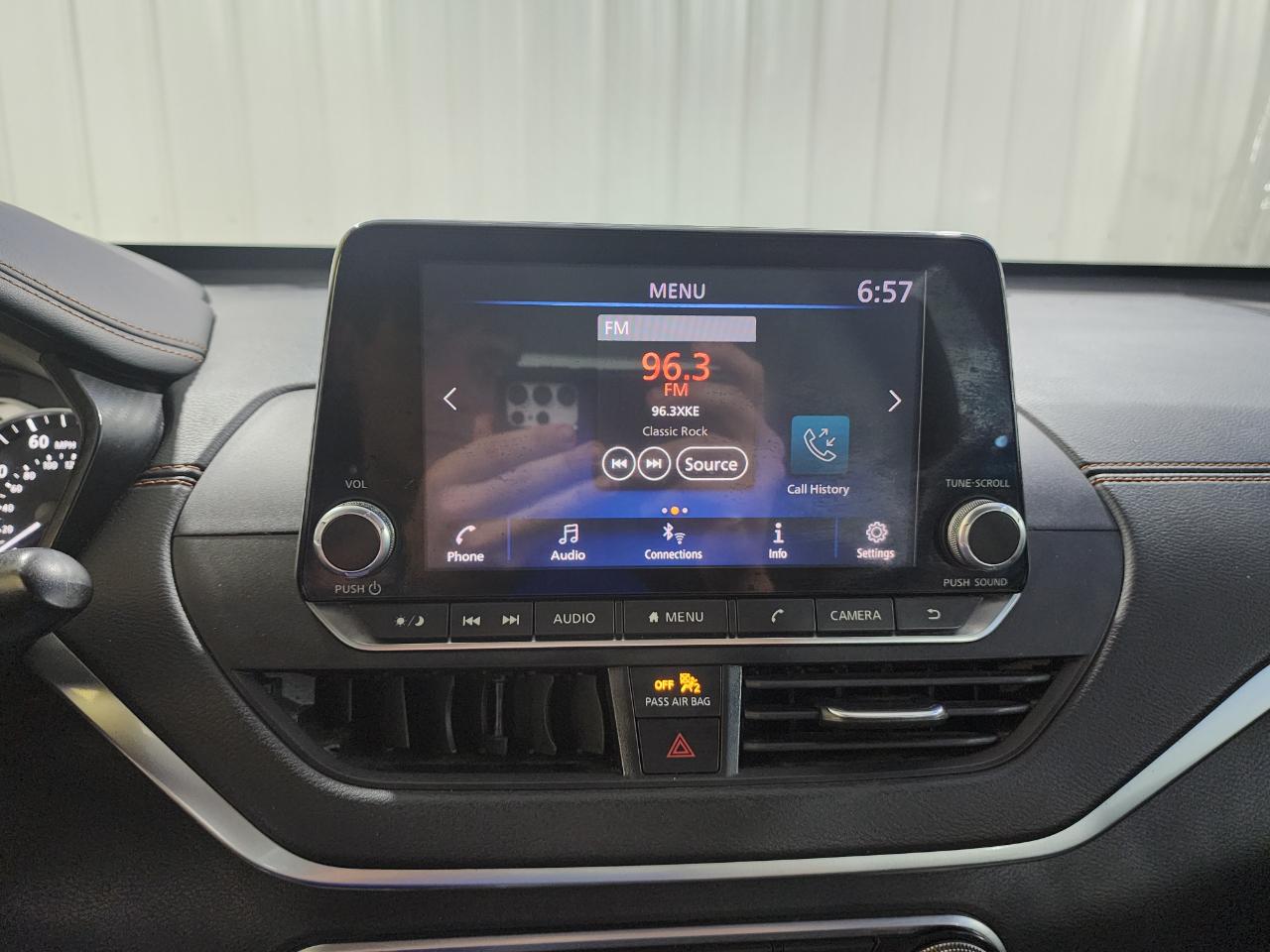 Nissan Altima  2020