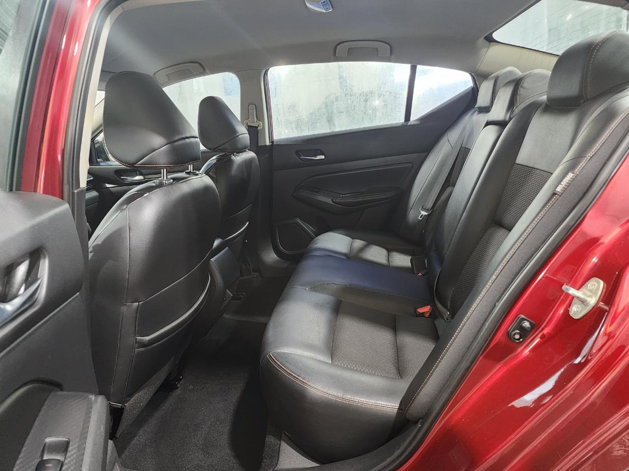 Nissan Altima  2020
