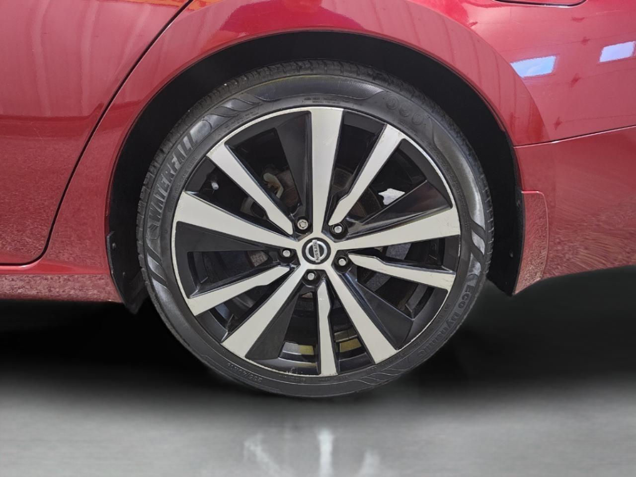 Nissan Altima SR 4D Sedan 2.5 2020