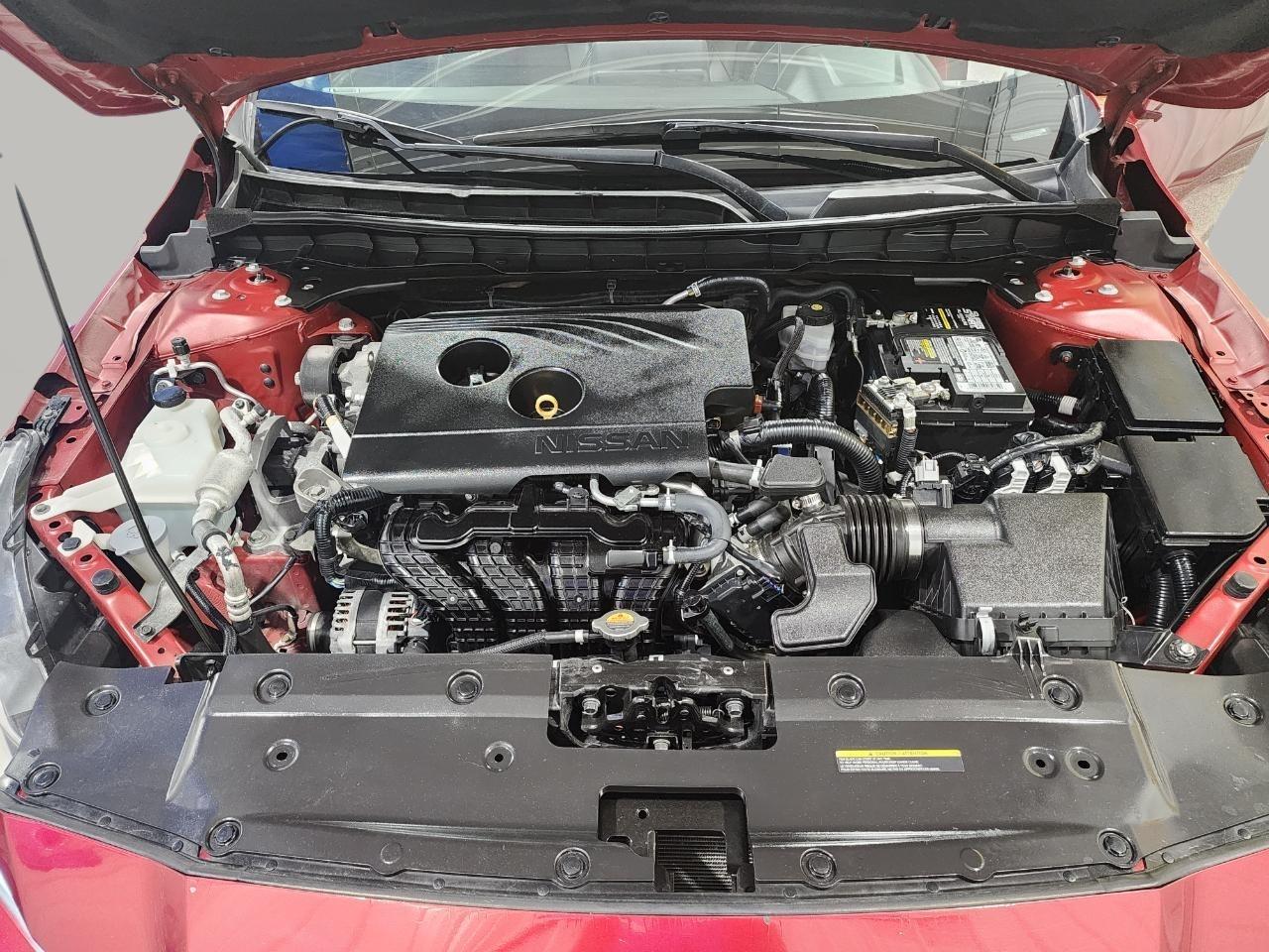 Nissan Altima SR 4D Sedan 2.5 2020
