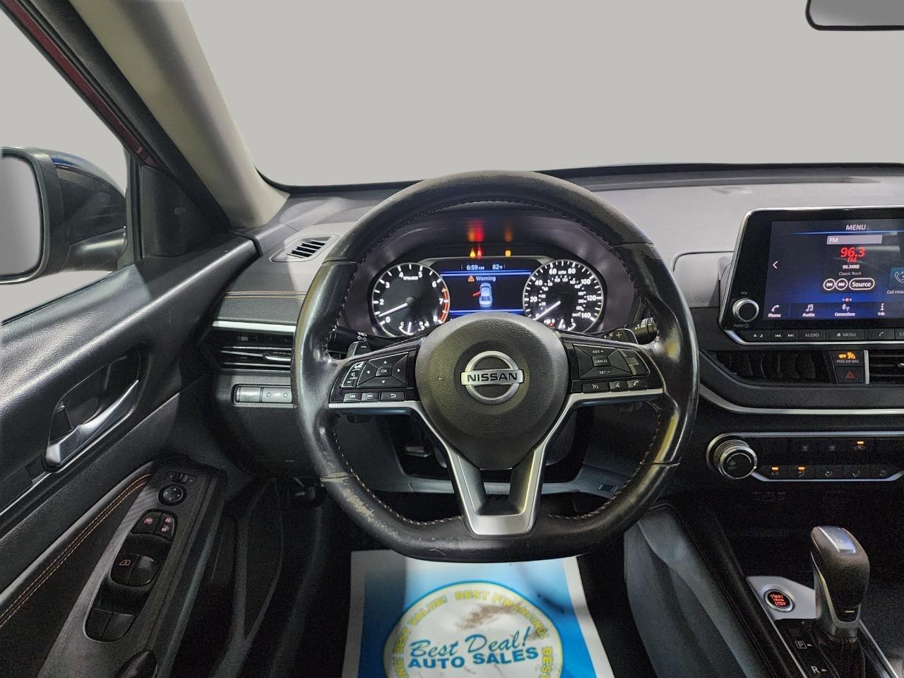 Nissan Altima SR 4D Sedan 2.5 2020