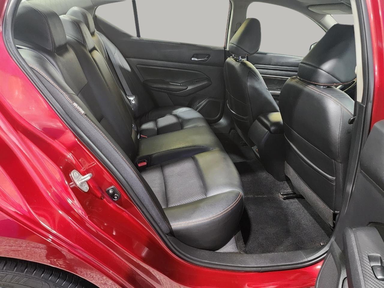 Nissan Altima SR 4D Sedan 2.5 2020