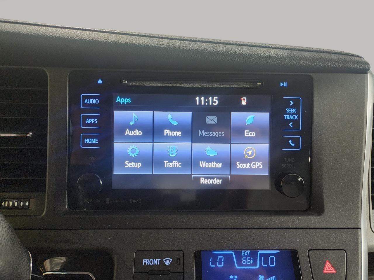 Toyota Sienna XLE 7-Passenger AWD 2017