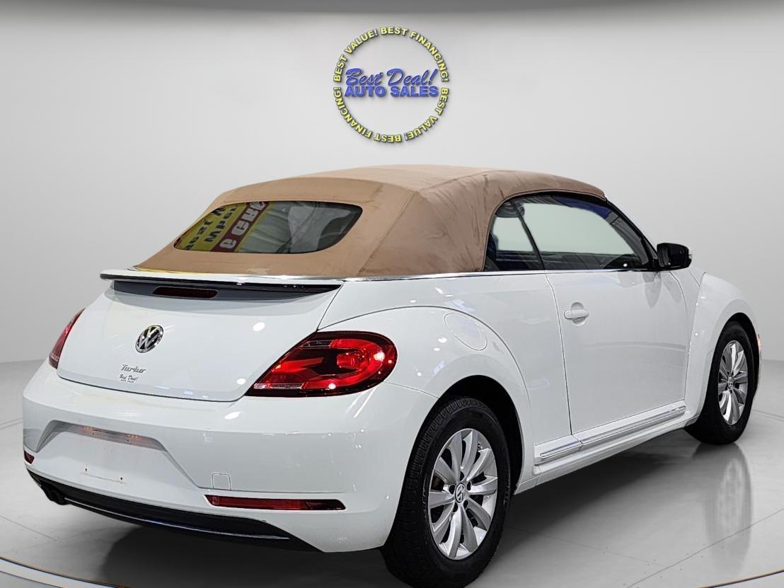 Volkswagen Beetle 2.0T SE Convertible 2019