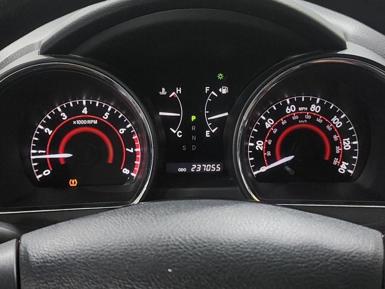 Toyota Highlander Base 4WD 2008