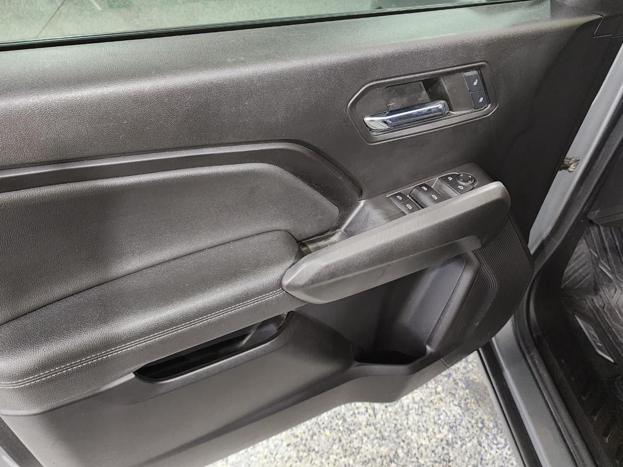 Chevrolet Colorado LT Crew Cab 4WD 2023