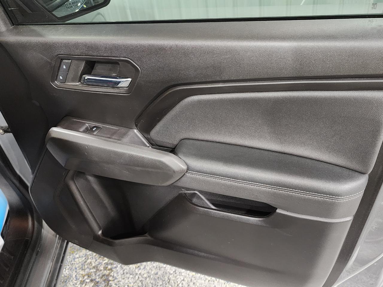 Chevrolet Colorado LT Crew Cab 4WD 2023