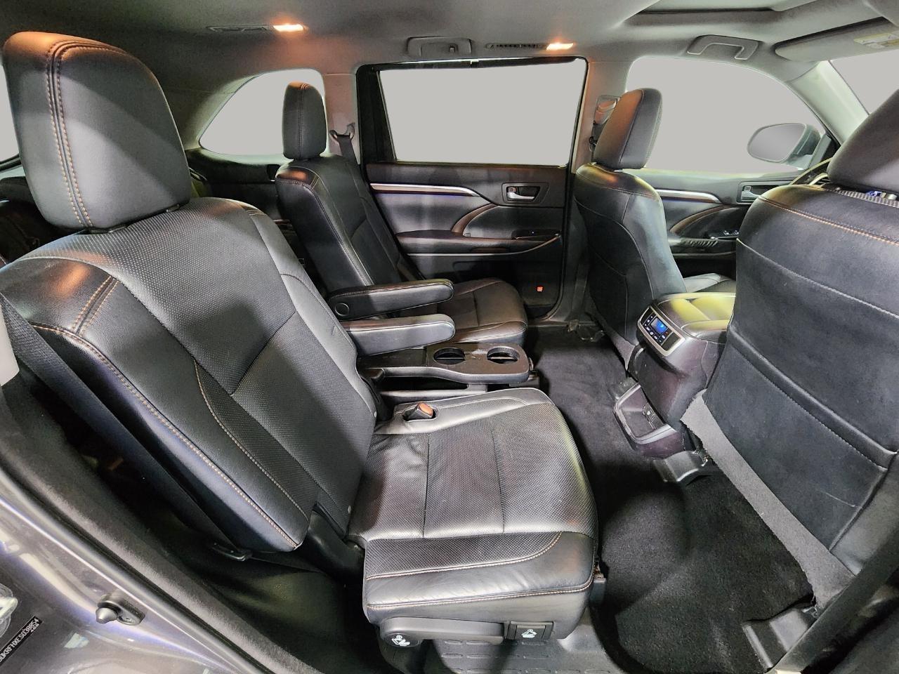 Toyota Highlander  2014