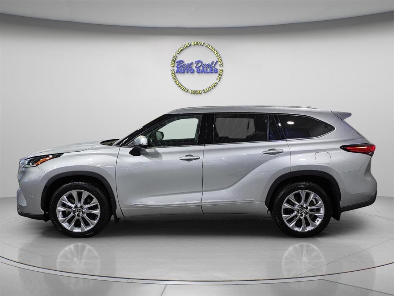 Toyota Highlander  2021