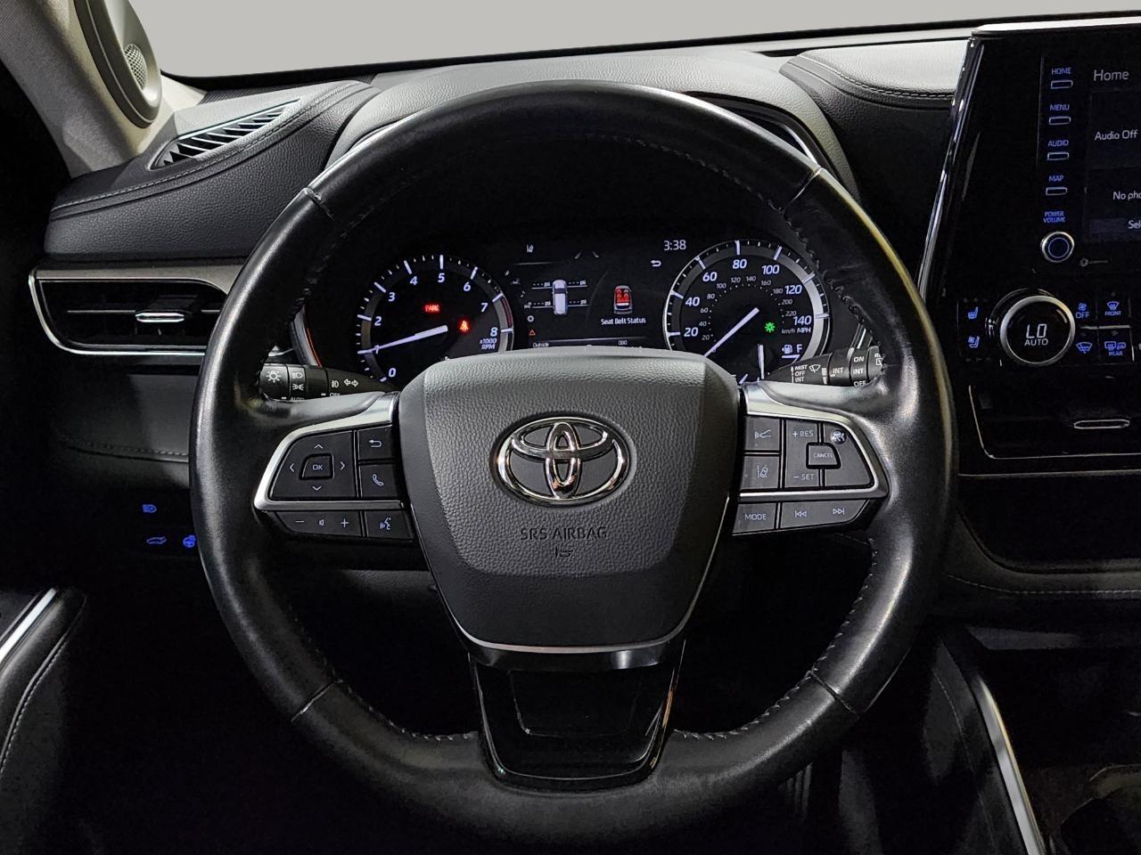 Toyota Highlander  2021