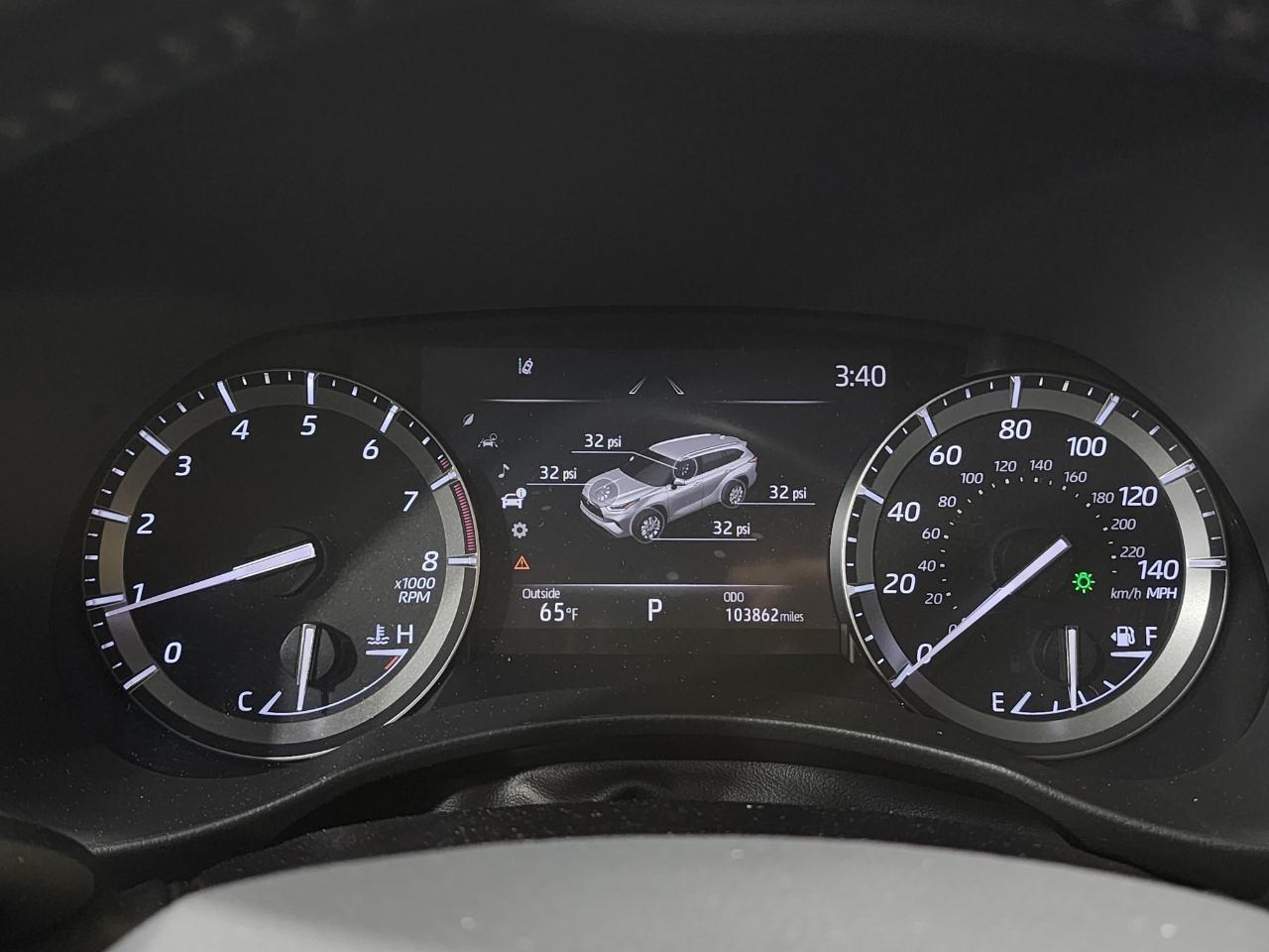 Toyota Highlander  2021