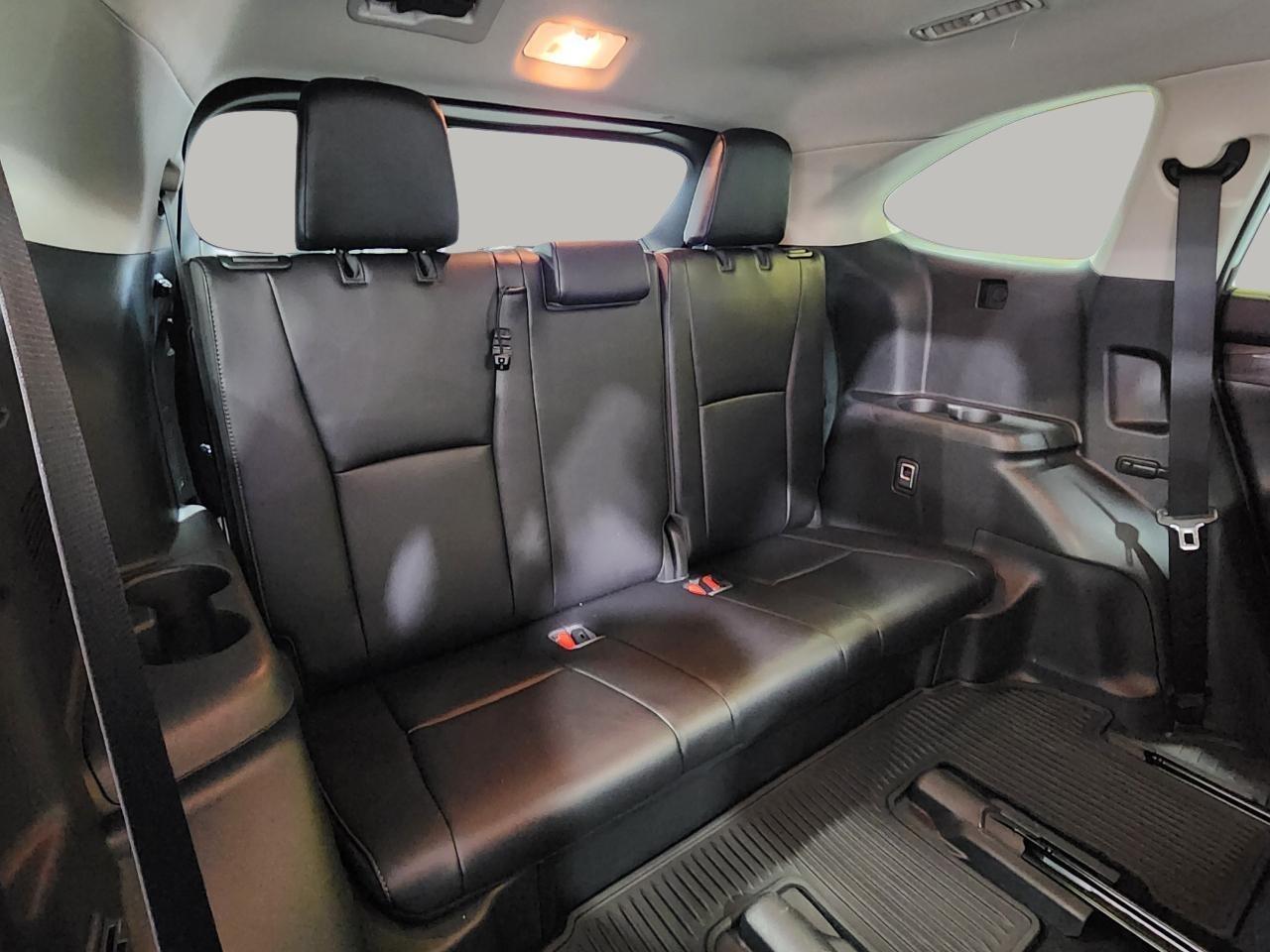 Toyota Highlander  2021