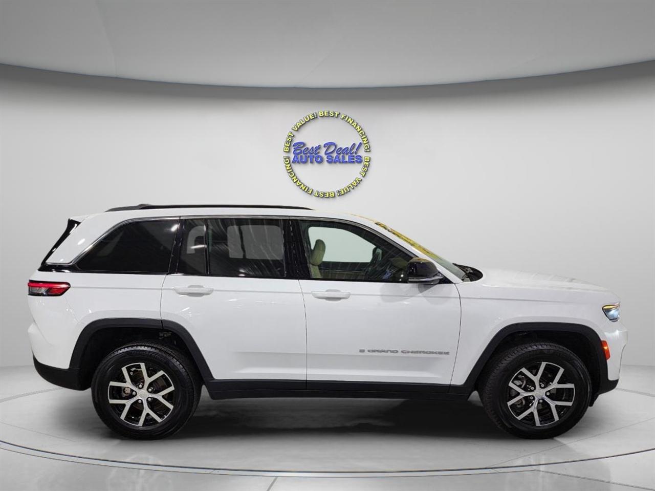 Jeep Grand Cherokee  2024