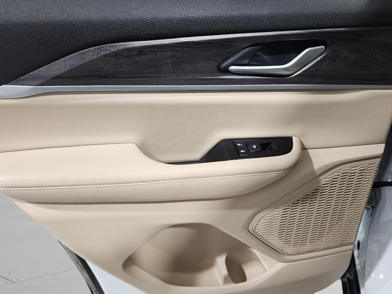 Jeep Grand Cherokee  2024
