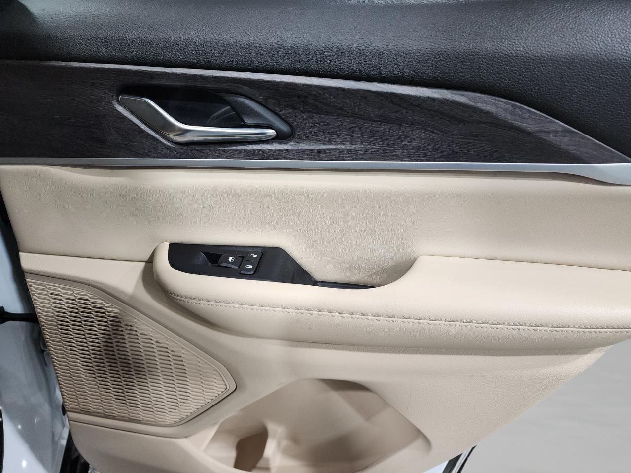 Jeep Grand Cherokee  2024