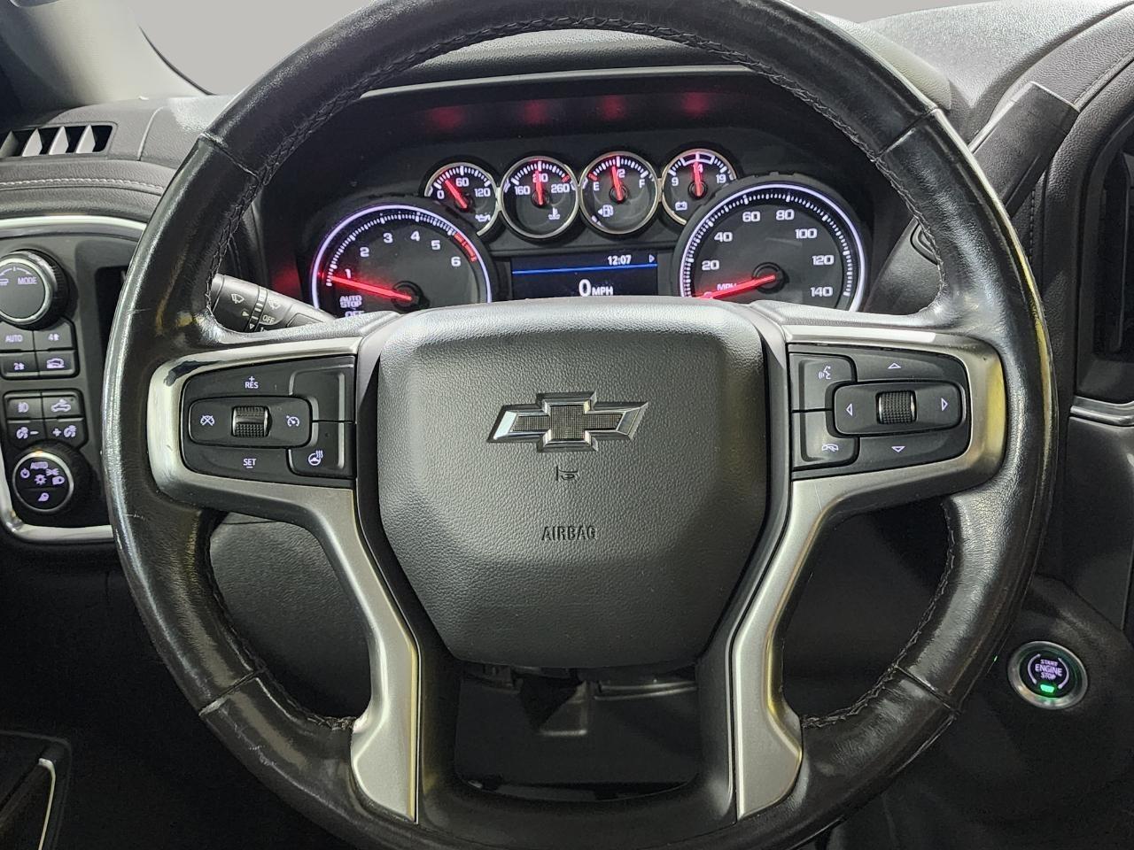 Chevrolet Silverado 1500 RST Crew Cab Long Box 4WD 2020