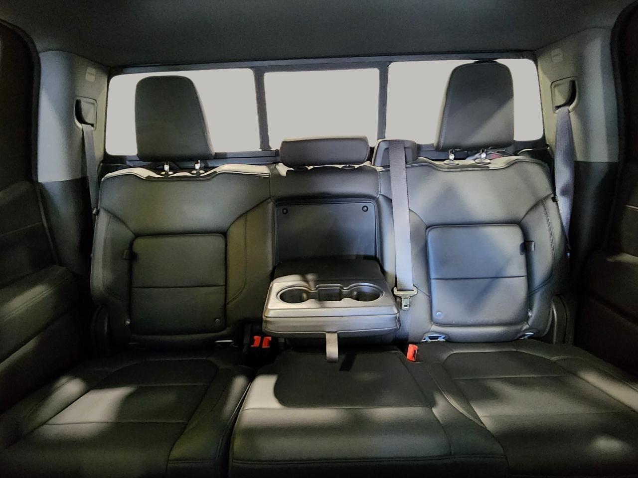 Chevrolet Silverado 1500 RST Crew Cab Long Box 4WD 2020