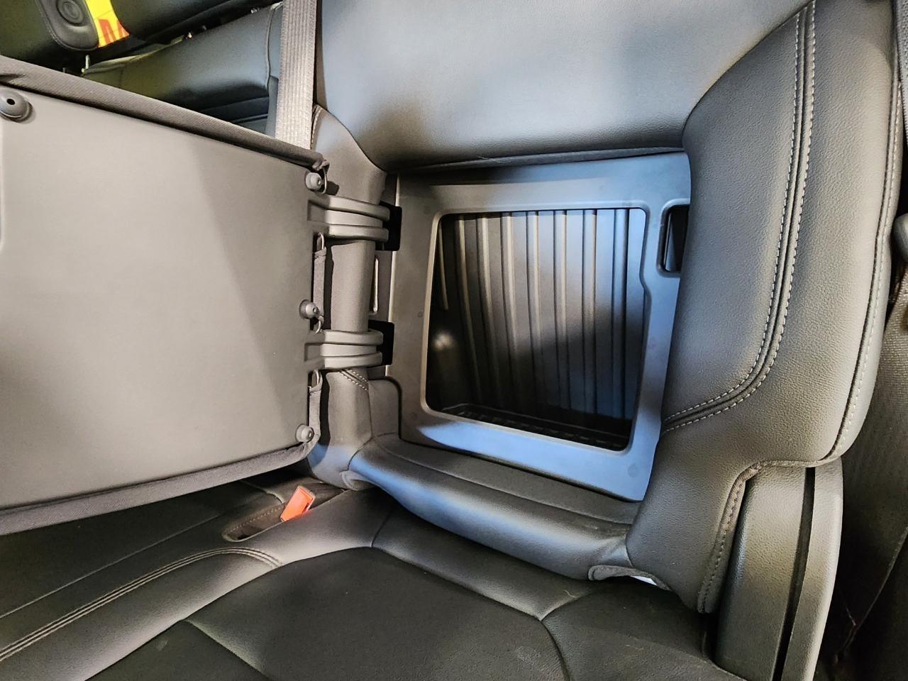 Chevrolet Silverado 1500 RST Crew Cab Long Box 4WD 2020
