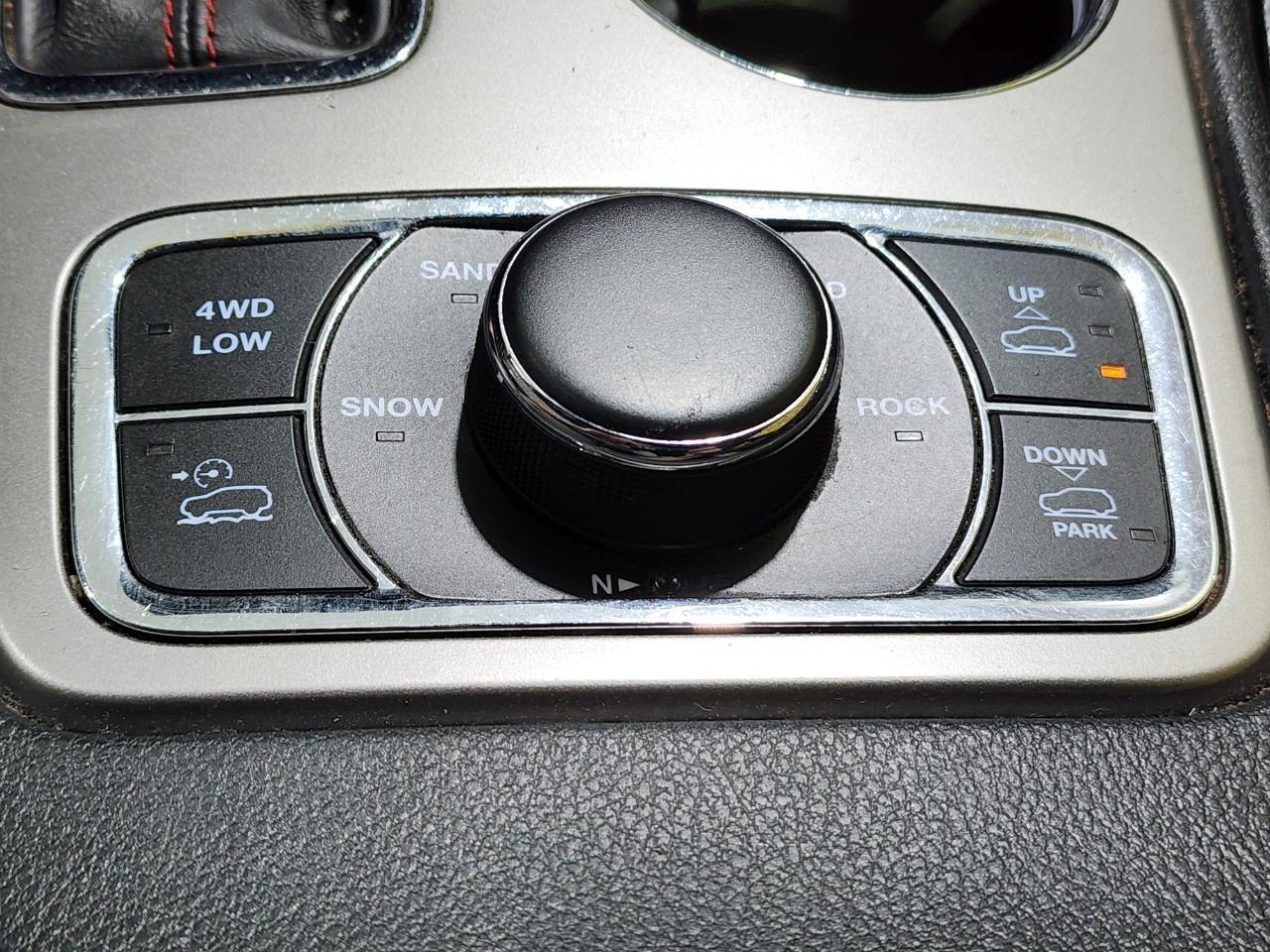 Jeep Grand Cherokee  2017