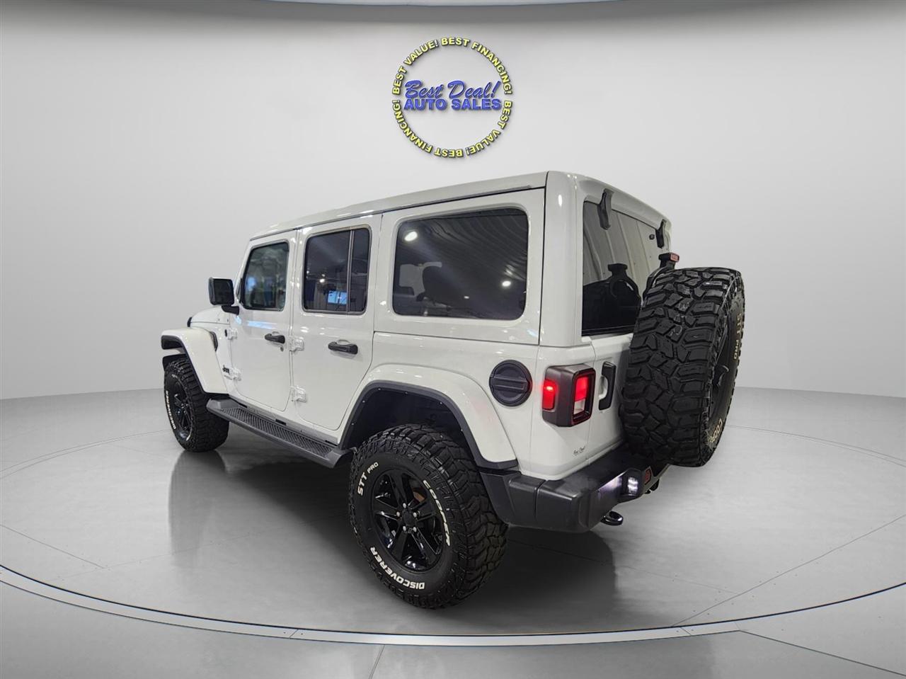 Jeep Wrangler Unlimited Sahara 2021