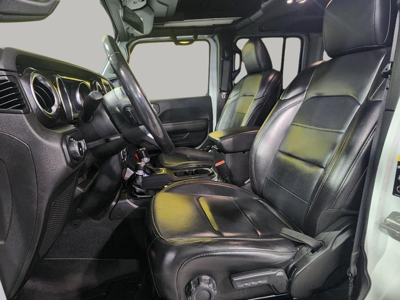 Jeep Wrangler Unlimited Sahara 2021