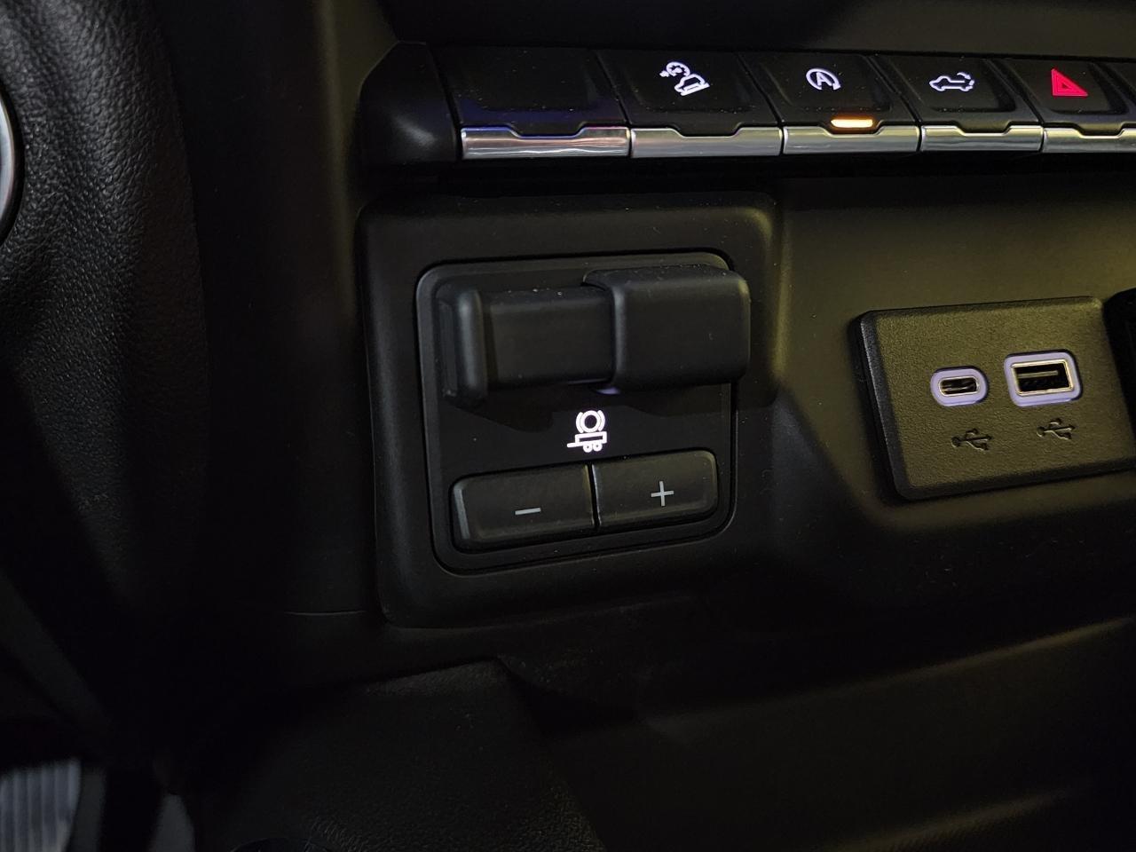 GMC Sierra 1500 SLT Crew Cab Short Box 4WD 2021