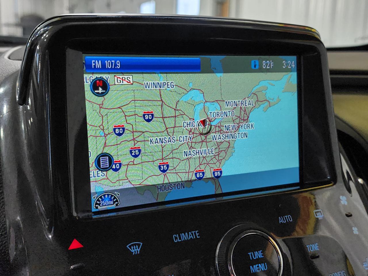 Chevrolet Volt  2012