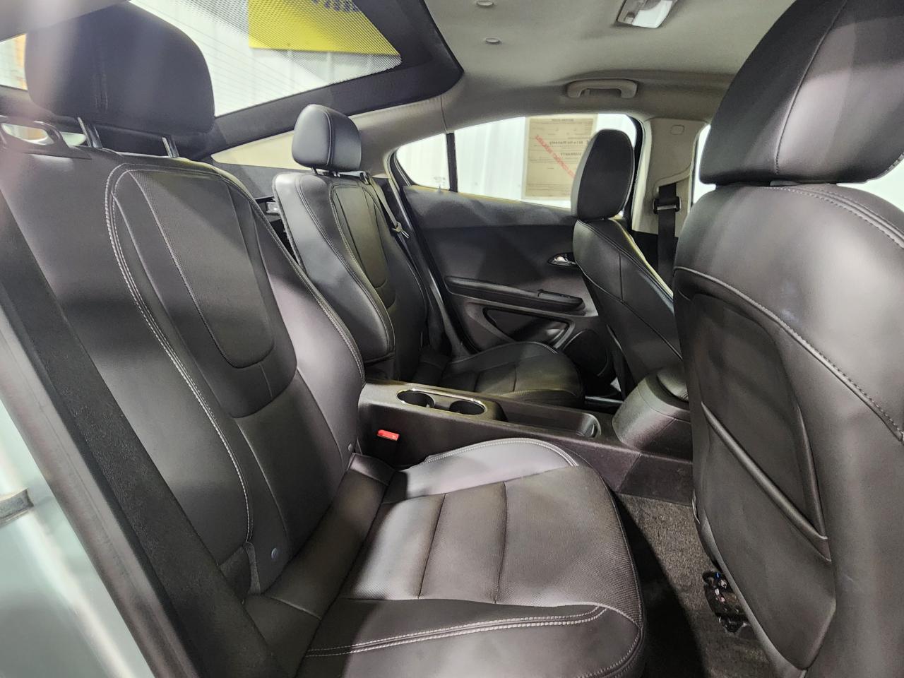 Chevrolet Volt  2012