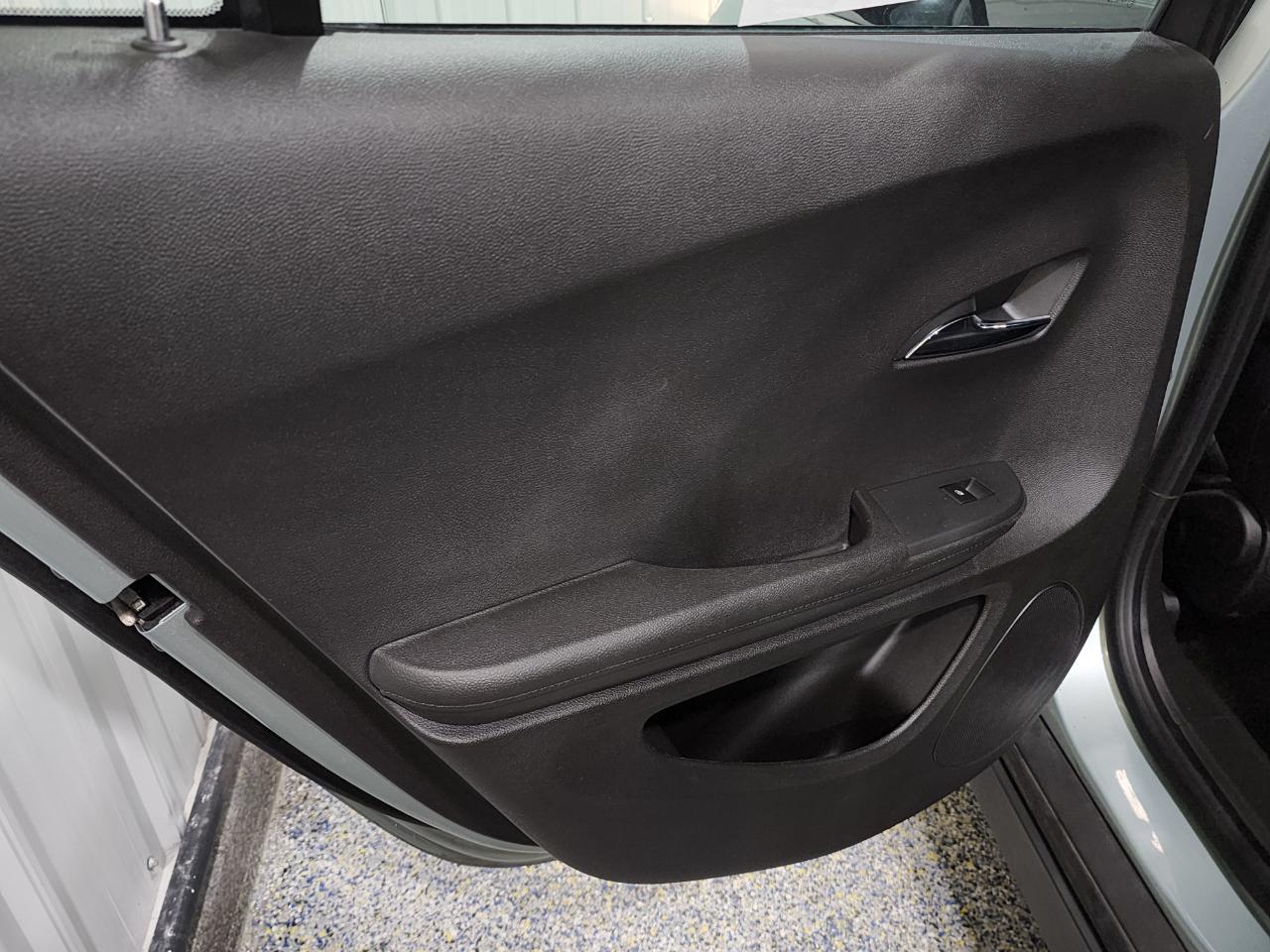 Chevrolet Volt  2012