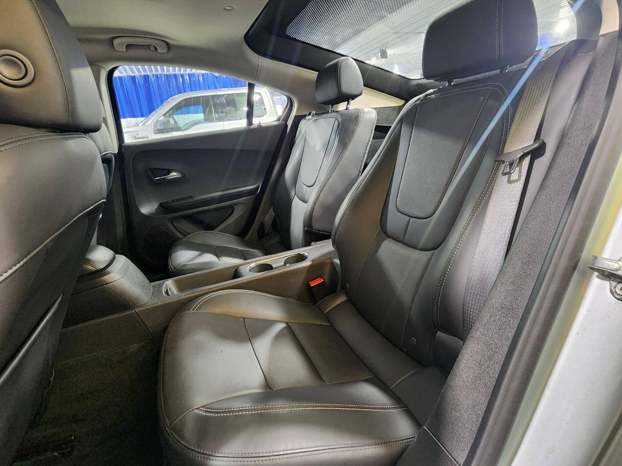 Chevrolet Volt  2012