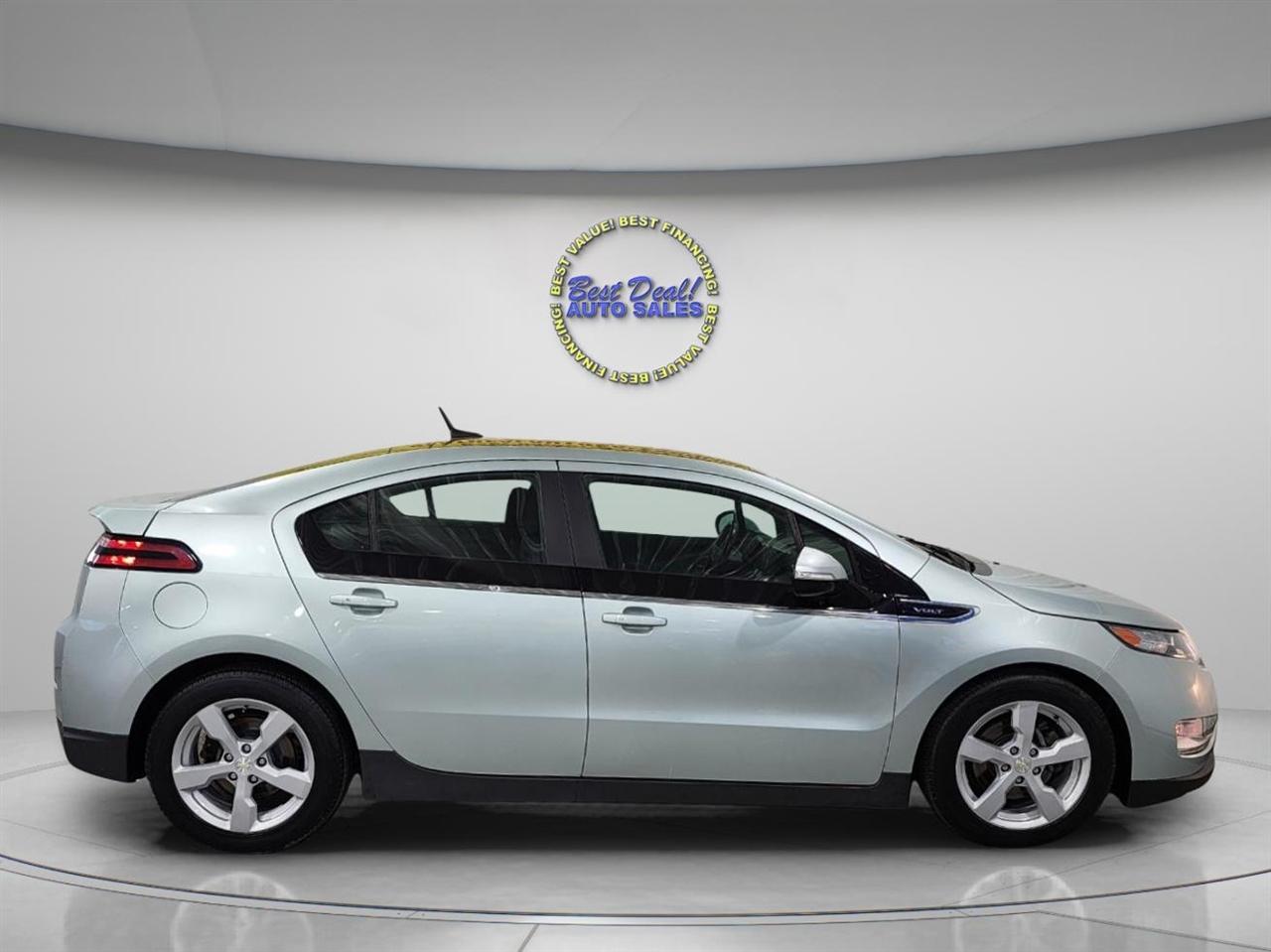 Chevrolet Volt  2012