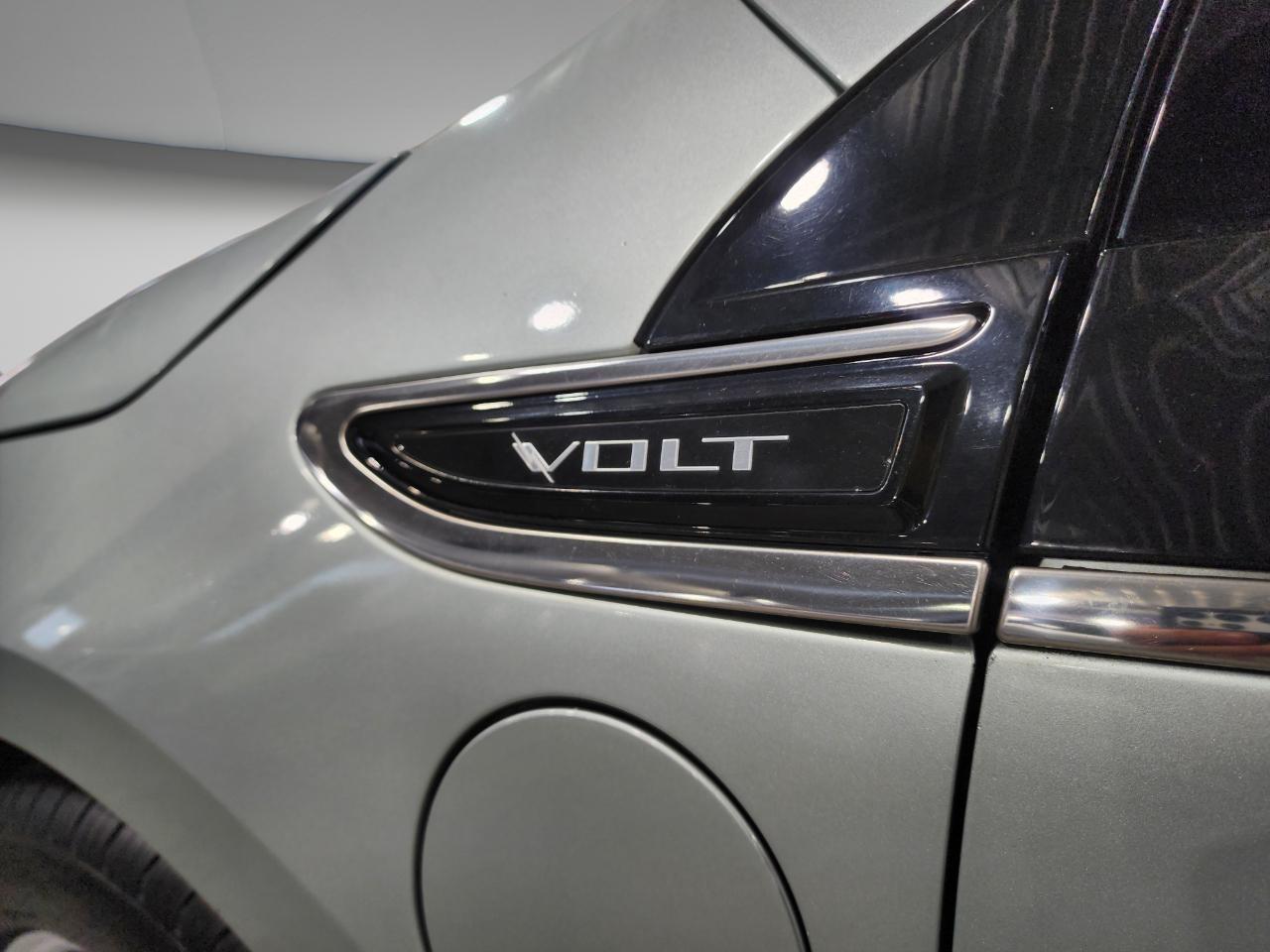 Chevrolet Volt  2012