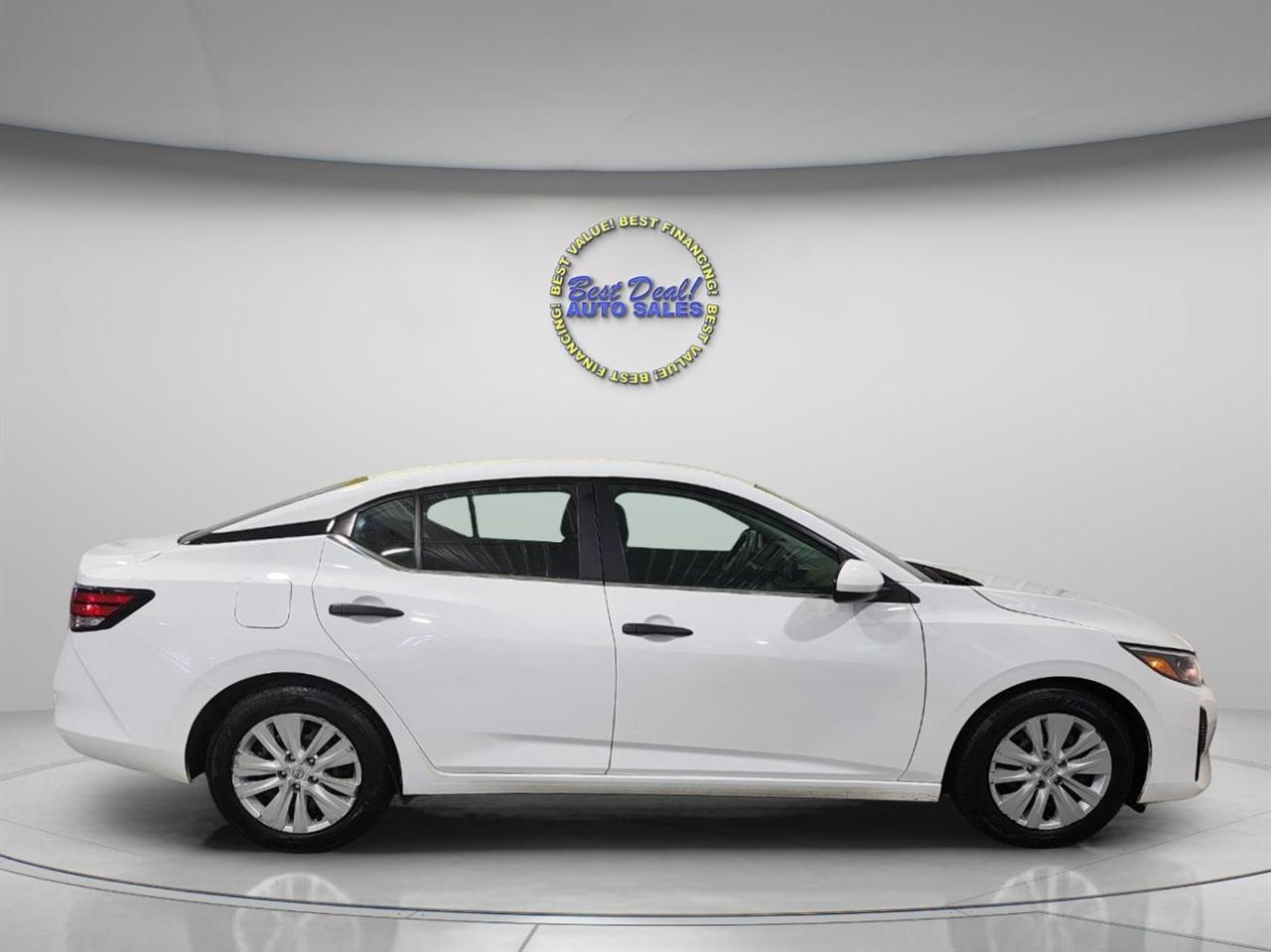 Nissan Sentra S 2024