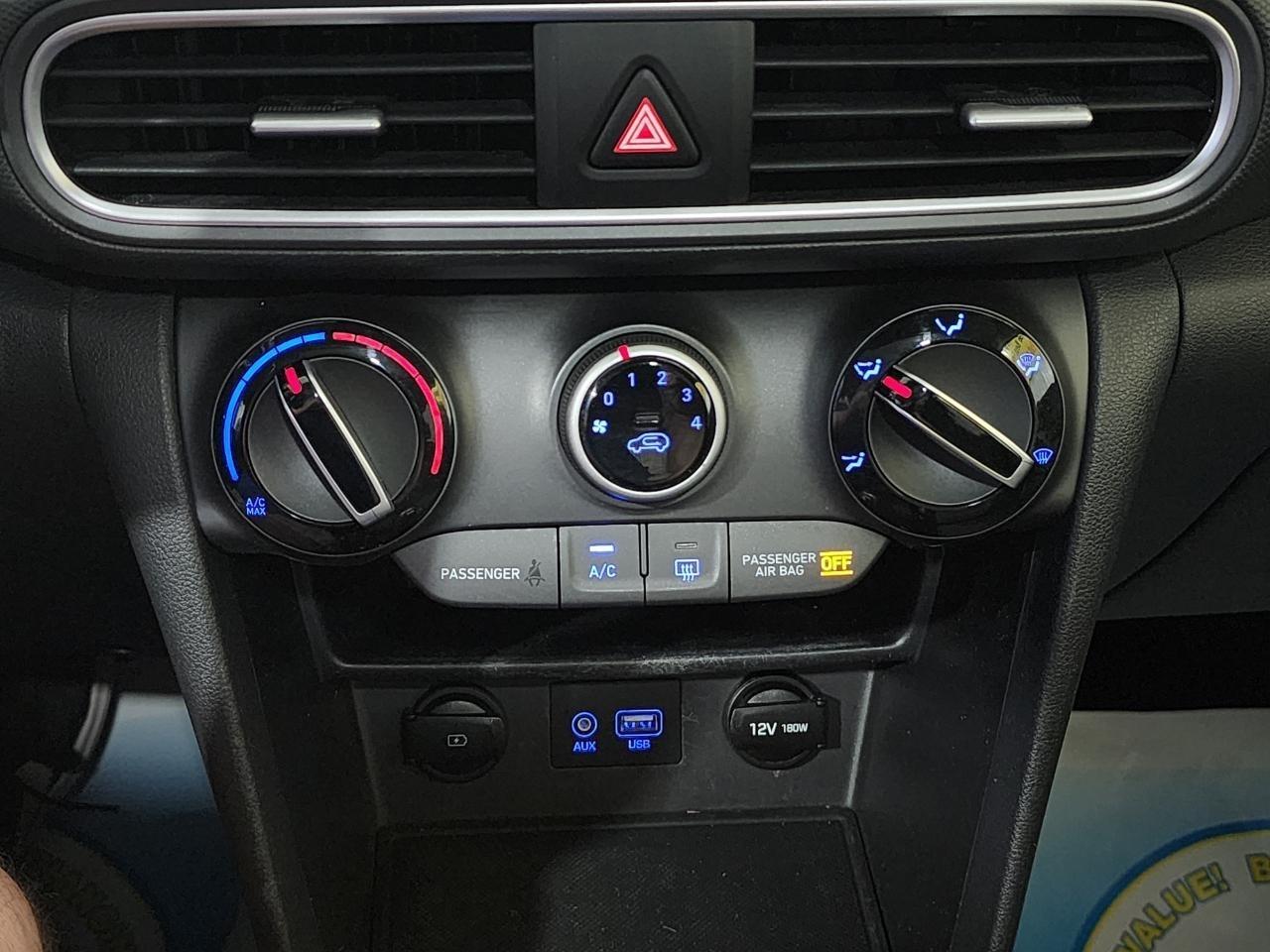 Hyundai Kona SEL w/Contrast Roof AWD 2019
